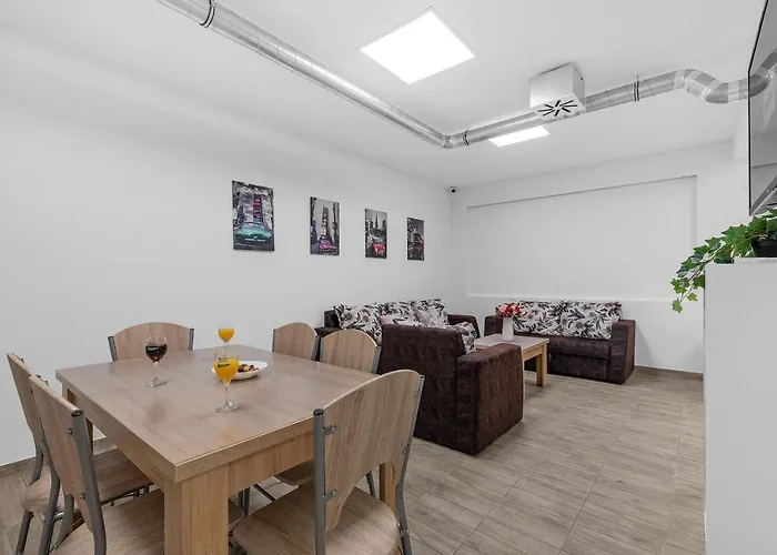 Elli Vandrarhem Split