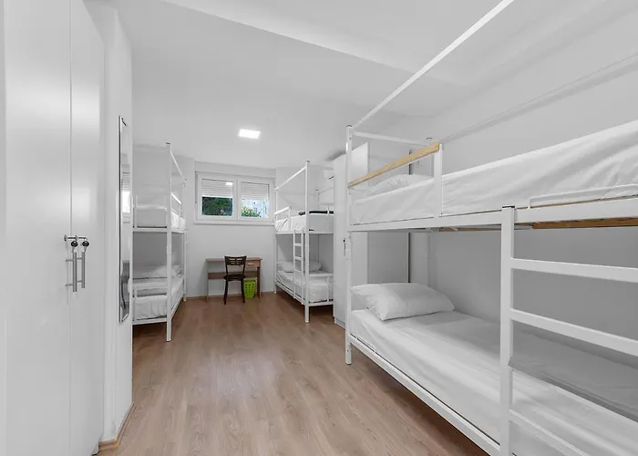 Elli Hostel